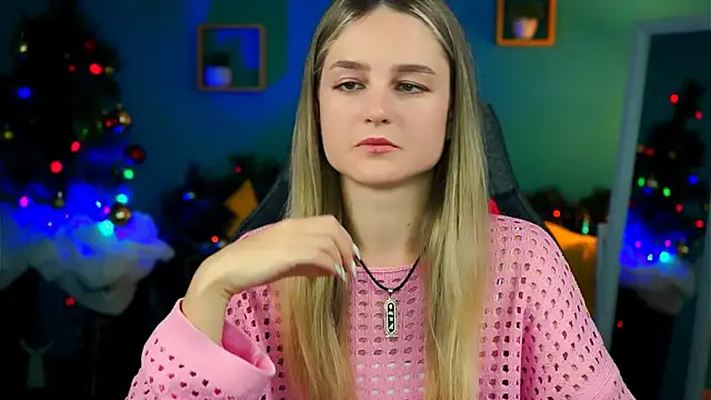 DeboraLarson online show from 12-17-24, 03:50