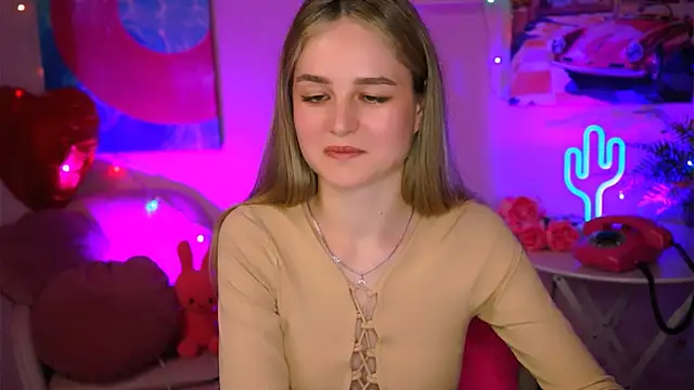 Snapshot of DeboraLarson chatting on 03-11-25, 07:15 DeboraLarson online show from 03-11-25, 07:15