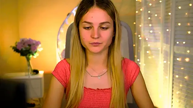DeboraLarson online show from 07-15-26, 02:39