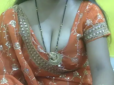 HOT-SEEMAA online show from 06-07-26, 07:56