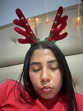 Snapshot of darsha_90 chatting on 12-05-24, 02:42 darsha 90 online show from 12-05-24, 02:42