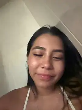 Snapshot of darsha_90 chatting on 01-10-25, 06:20 darsha 90 online show from 01-10-25, 06:20