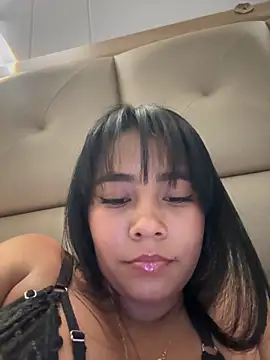Snapshot of darsha_90 chatting on 02-08-25, 02:58 darsha 90 online show from 02-08-25, 02:58