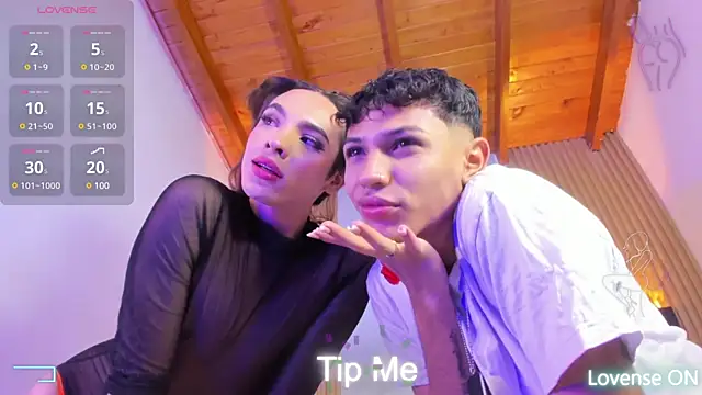 Snapshot of miss_Ari chatting on 03-17-25, 12:08 miss Ari online show from 03-17-25, 12:08