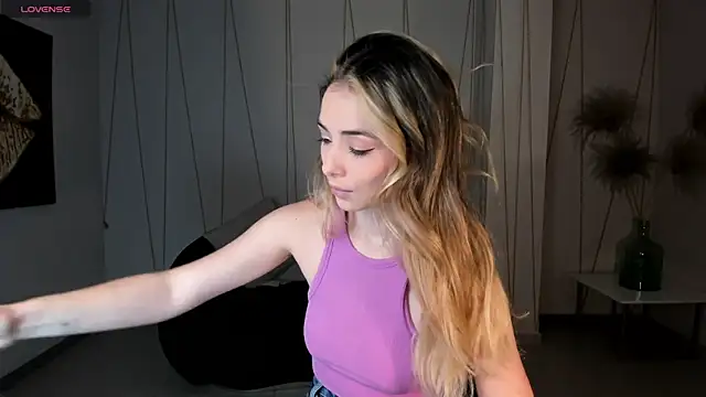 StacyWoods online show from 05-14-26, 11:50