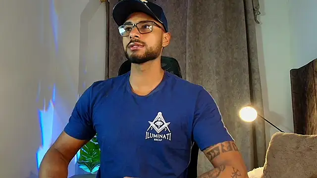 LiamGarcia1 online show from 02-28-25, 12:10