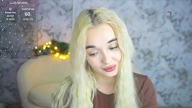 Ashley S online show from 12-19-25, 11:01