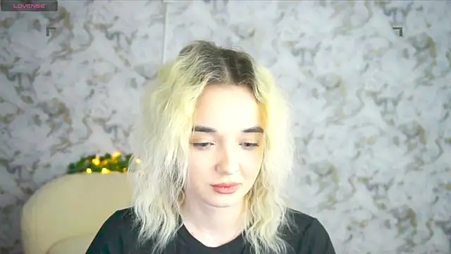 Ashley S online show from 04-20-26, 10:11