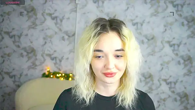 Ashley S online show from 05-07-26, 10:26