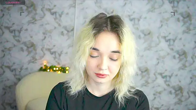 Ashley S online show from 05-15-26, 10:17