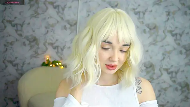 Ashley S online show from 05-17-26, 10:17