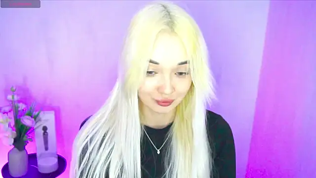 Ashley S online show from 07-11-26, 10:44