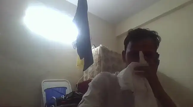 Snapshot of AuntyLover_BhabhiLover_ chatting on 02-08-25, 04:25 AuntyLover BhabhiLover online show from 02-08-25, 04:25