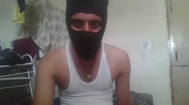 Snapshot of AuntyLover_BhabhiLover_ chatting on 02-09-25, 09:37 AuntyLover BhabhiLover online show from 02-09-25, 09:37