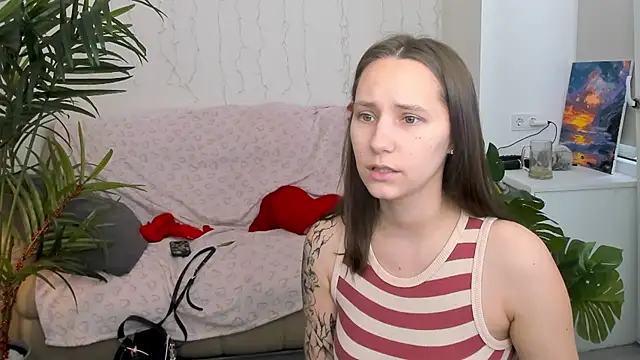 HotCaramellsTV online show from 03-18-25, 09:31