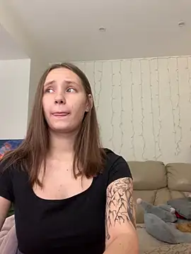 HotCaramellsTV online show from 09-19-25, 09:43