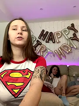 HotCaramellsTV online show from 10-19-25, 10:49