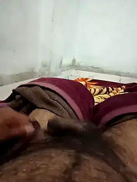 Snapshot of pintuS40 chatting on 01-17-25, 09:28 pintuS40 online show from 01-17-25, 09:28