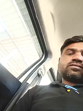 Snapshot of pintuS40 chatting on 01-30-25, 08:11 pintuS40 online show from 01-30-25, 08:11