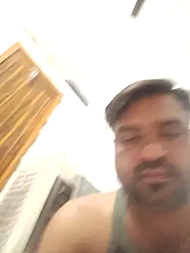 Snapshot of pintuS40 chatting on 02-13-25, 02:42 pintuS40 online show from 02-13-25, 02:42