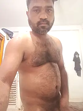 Snapshot of pintuS40 chatting on 03-05-25, 01:42 pintuS40 online show from 03-05-25, 01:42