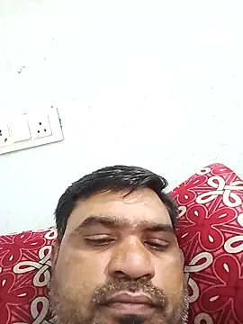 Snapshot of pintuS40 chatting on 02-08-26, 04:54 pintuS40 online show from 02-08-26, 04:54