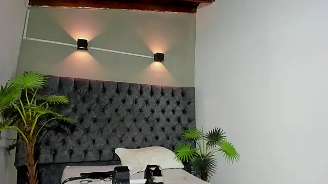 Snapshot of Salomon_koude chatting on 05-01-26, 11:48 Salomon koude online show from 05-01-26, 11:48