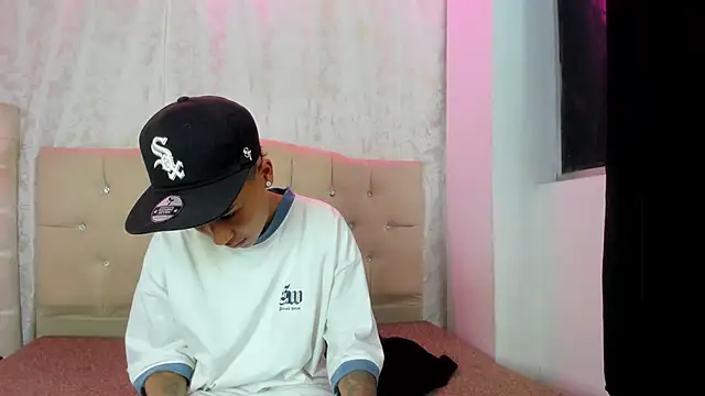 nova sex01 online show from 11-20-25, 05:29