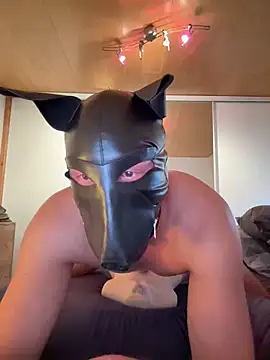 PlayDog123 online show from 03-10-26, 04:23