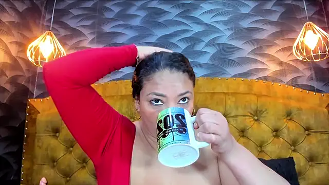 NahomiFireSex online show from 05-07-26, 11:59