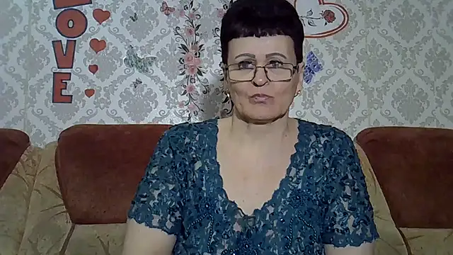 PaulaGolden online show from 04-07-26, 03:23