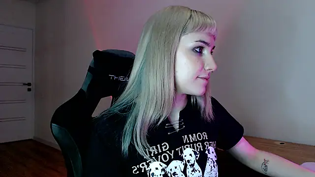 Princess Shy    online show from 02-19-25, 07:38