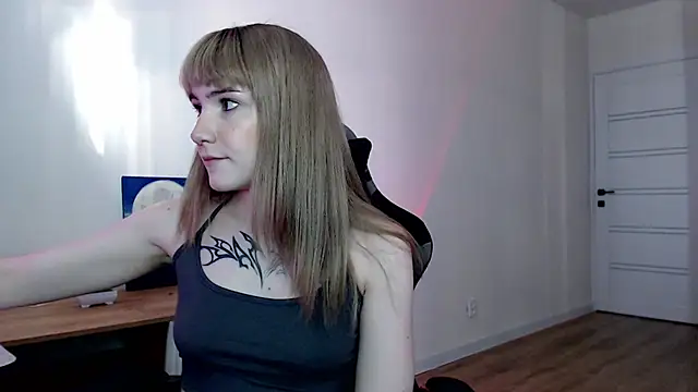 Princess Shy    online show from 03-16-25, 02:55