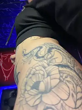 Sophie LS online show from 04-21-26, 01:42