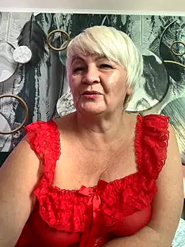 Laura Millf online show from 09-26-25, 11:03