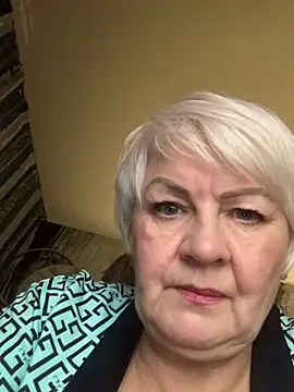 Laura Millf online show from 10-26-25, 02:56