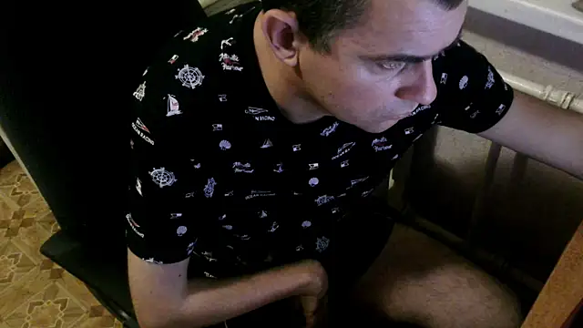 Snapshot of AlDON59 chatting on 01-03-25, 05:31 AlDON59 online show from 01-03-25, 05:31