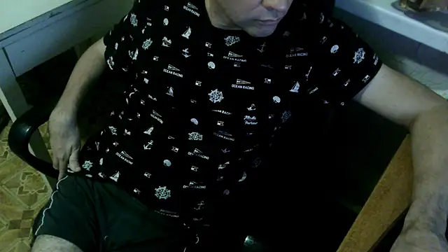 Snapshot of AlDON59 chatting on 01-04-25, 07:13 AlDON59 online show from 01-04-25, 07:13