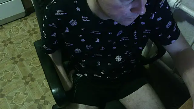 Snapshot of AlDON59 chatting on 02-09-25, 05:33 AlDON59 online show from 02-09-25, 05:33