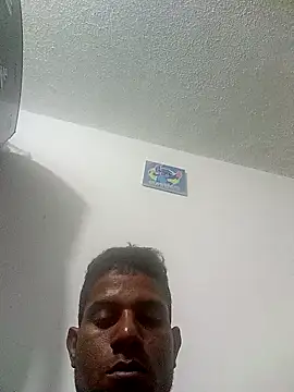 Snapshot of Jhonsansan chatting on 10-13-25, 12:54 Jhonsansan online show from 10-13-25, 12:54