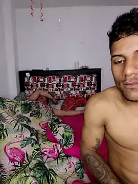 Snapshot of Jhonsansan chatting on 10-31-25, 02:56 Jhonsansan online show from 10-31-25, 02:56