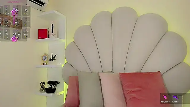 CandyJoselyn online show from 04-17-26, 01:25