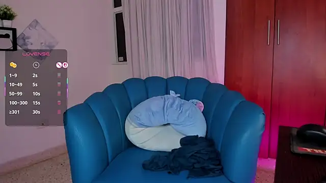 Julie Markk online show from 01-14-26, 08:25