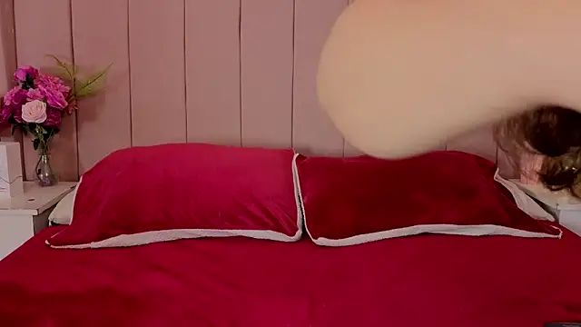 MollyBigBoobs12 online show from 01-06-26, 09:07