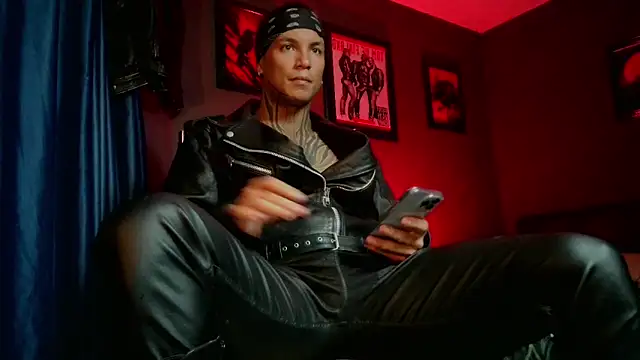 Leonnardo Jaramillo online show from 03-06-26, 11:45