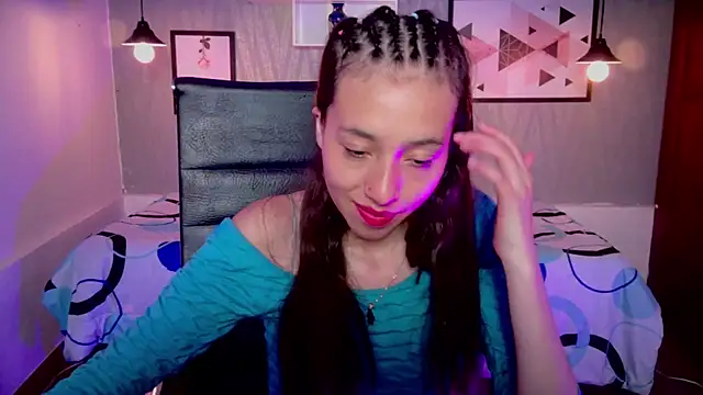 Snapshot of Valeria_roussi chatting on 12-05-24, 07:17 Valeria roussi online show from 12-05-24, 07:17