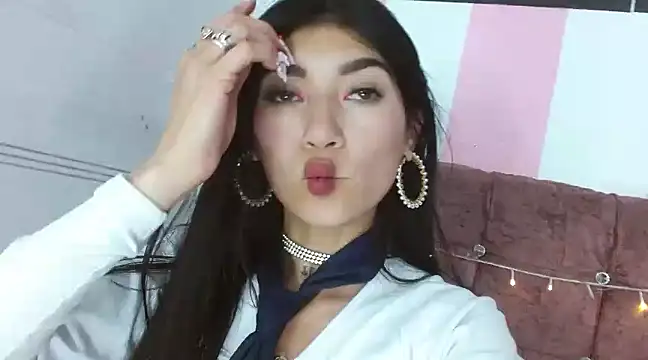 Snapshot of sara_caplerx chatting on 03-05-25, 06:23 sara caplerx online show from 03-05-25, 06:23