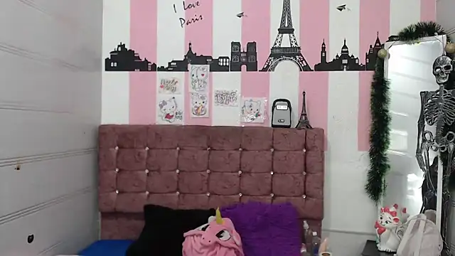 Snapshot of sara_caplerx chatting on 09-23-25, 12:52 sara caplerx online show from 09-23-25, 12:52