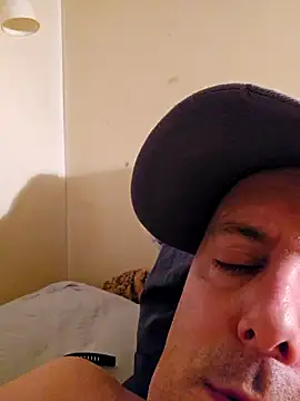 Snapshot of HeteroHotGuy1 chatting on 12-16-24, 01:42 HeteroHotGuy1 online show from 12-16-24, 01:42