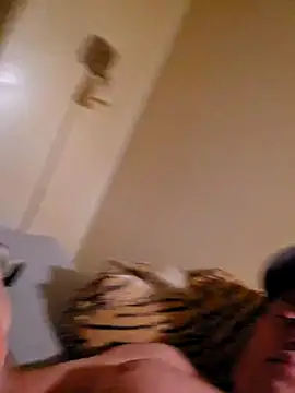 Snapshot of HeteroHotGuy1 chatting on 02-09-25, 03:11 HeteroHotGuy1 online show from 02-09-25, 03:11